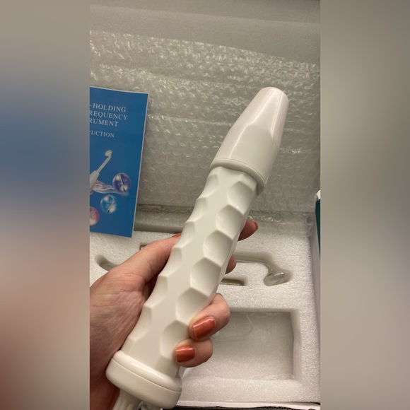 High Frequency Wand - Picture 2 of 3